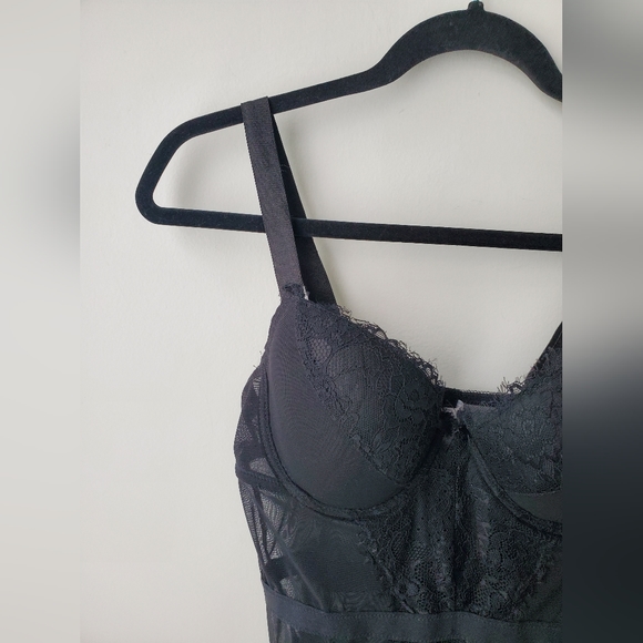 Sophie B. Mesh lace bodysuit lingerie - Picture 2 of 10